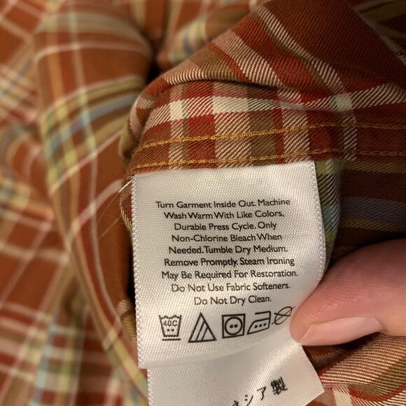 Eddie Bauer Plaid Button Down Size XL - Picture 12 of 12